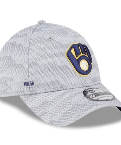 Milwaukee Brewers New Era 2025 MLB Clubhouse 39THIRTY Flex Hat - Gray