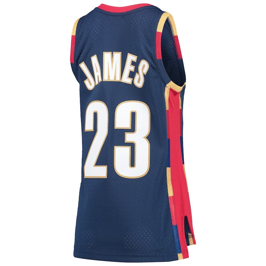 womens-mitchell-and-ness-lebron-james-navy-cleveland-cavaliers-hardwood-classics-swingman-jersey_pi4437000_altimages_ff_4437748-2a7d78209a9a173ee14dalt3_full.jpg